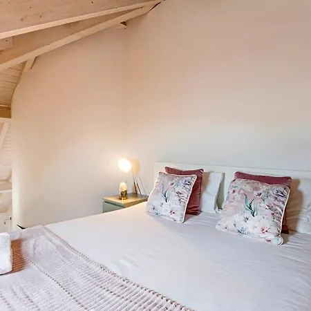 Downtown Formosa Loft - With Ac